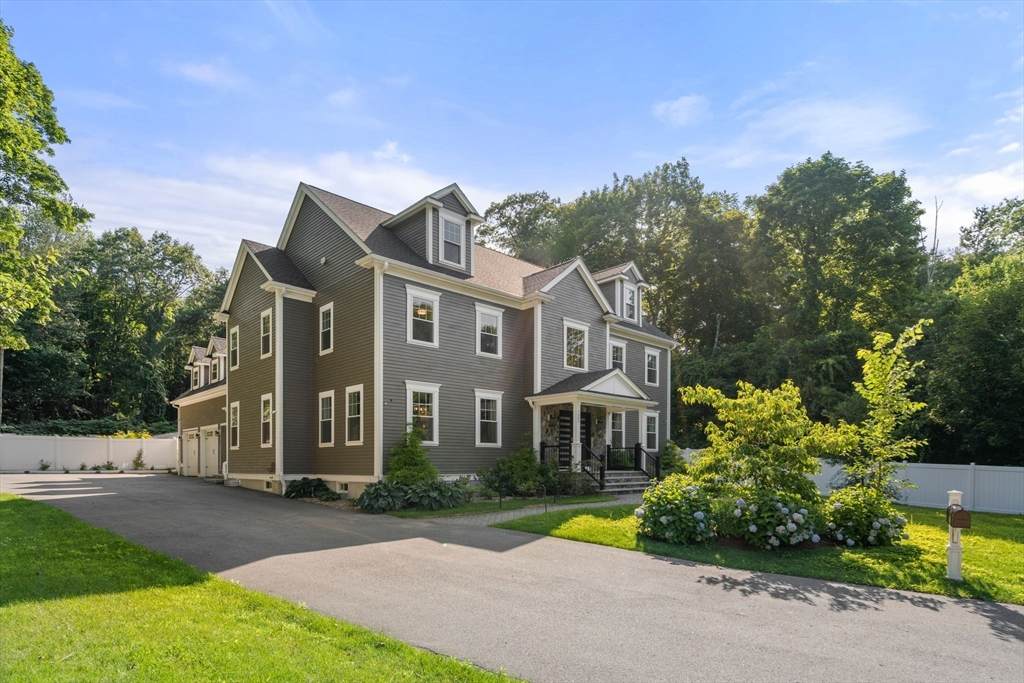 125 Union St - Photo 1