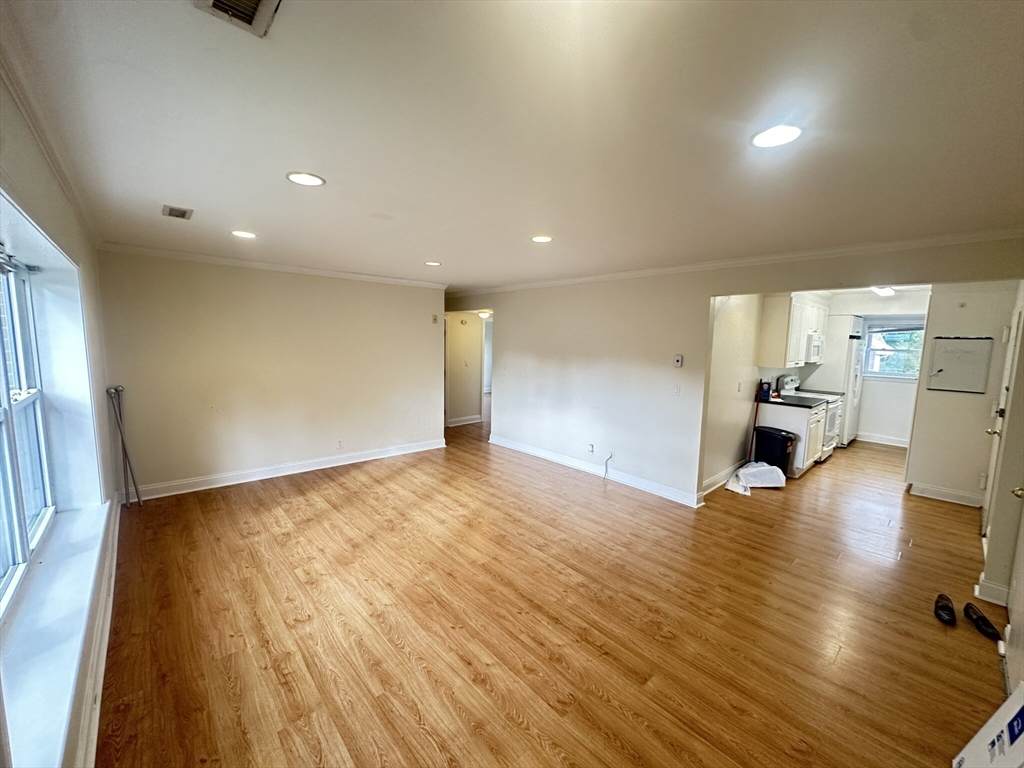 140 Newton St. - Photo 1