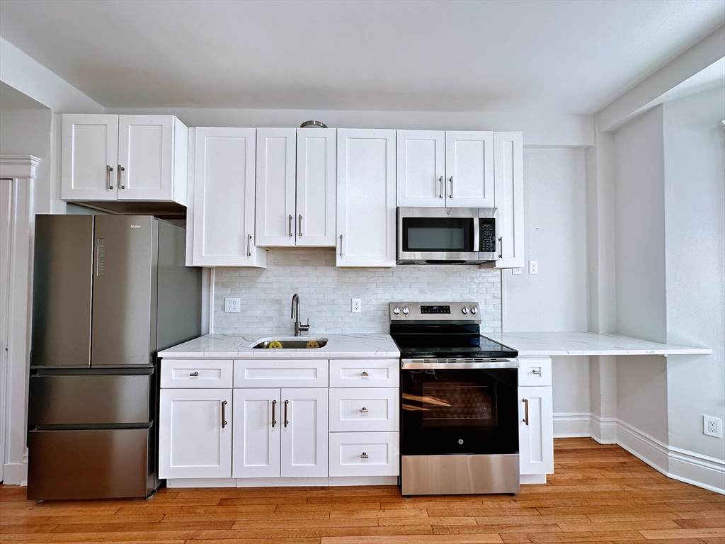 270 Huntington Ave - Photo 1
