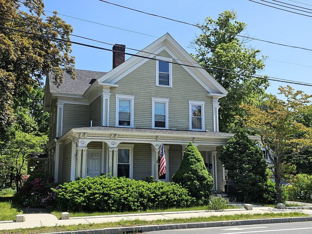 40 East Main St - Photo 1