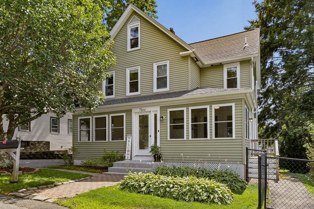 9 Crane Ave - Photo 1