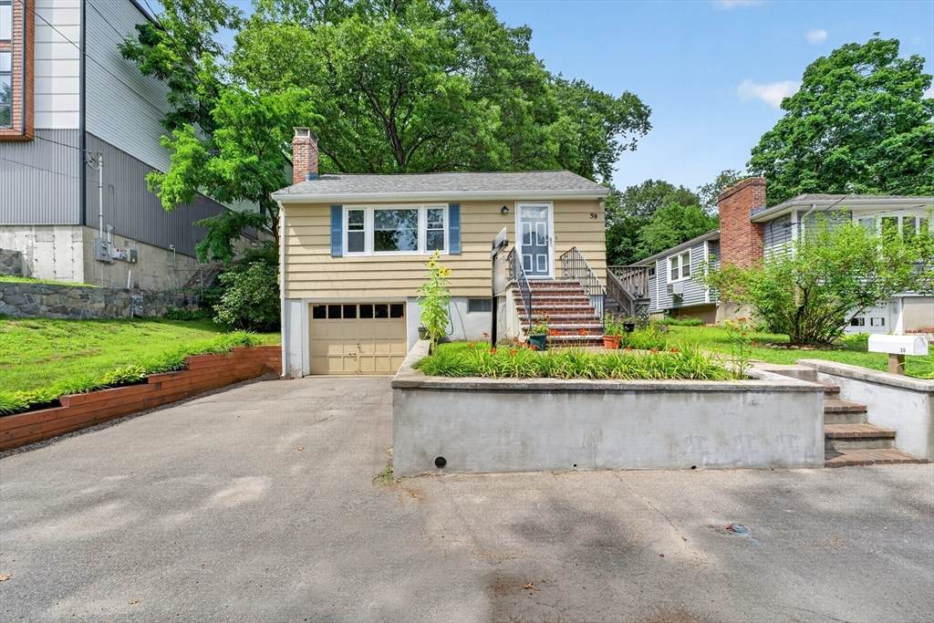 39 Hillsdale Rd - Photo 1