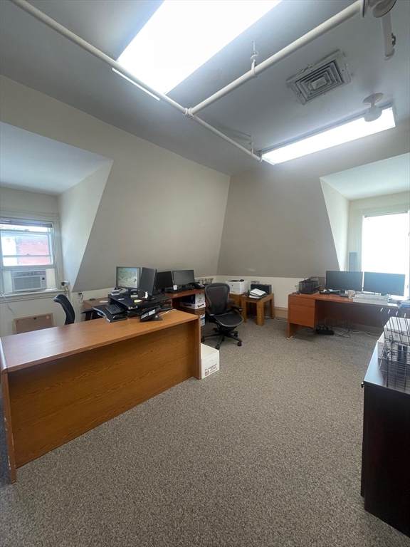 1583 Beacon St - Photo 1