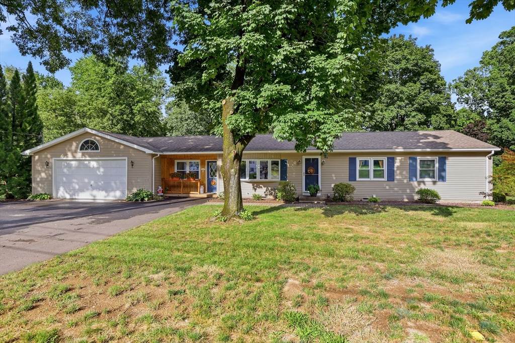 8 Linwood Dr - Photo 1