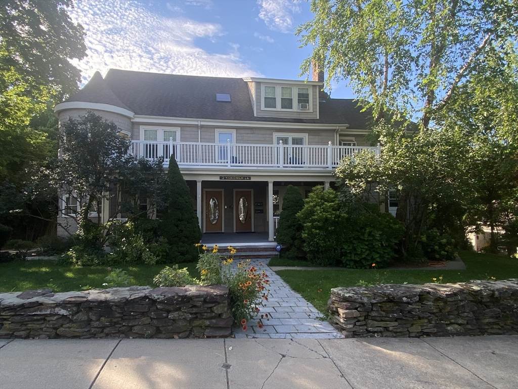 2-4 Chisholm Ln - Photo 1