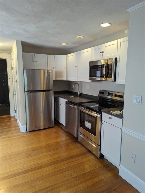 41 South St - Photo 1