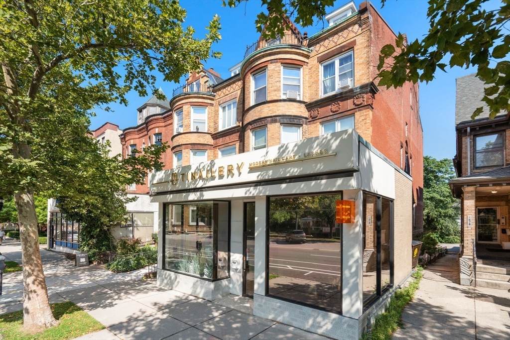 1680 Beacon - Photo 1