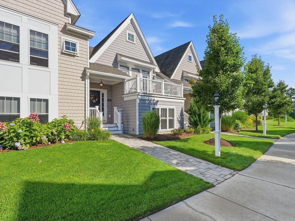 11 Estelle Way - Photo 1