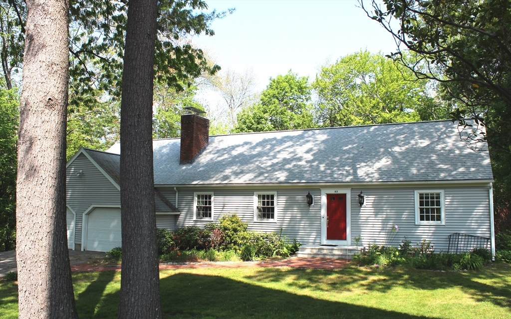 97 Deerfield Avenue - Photo 1