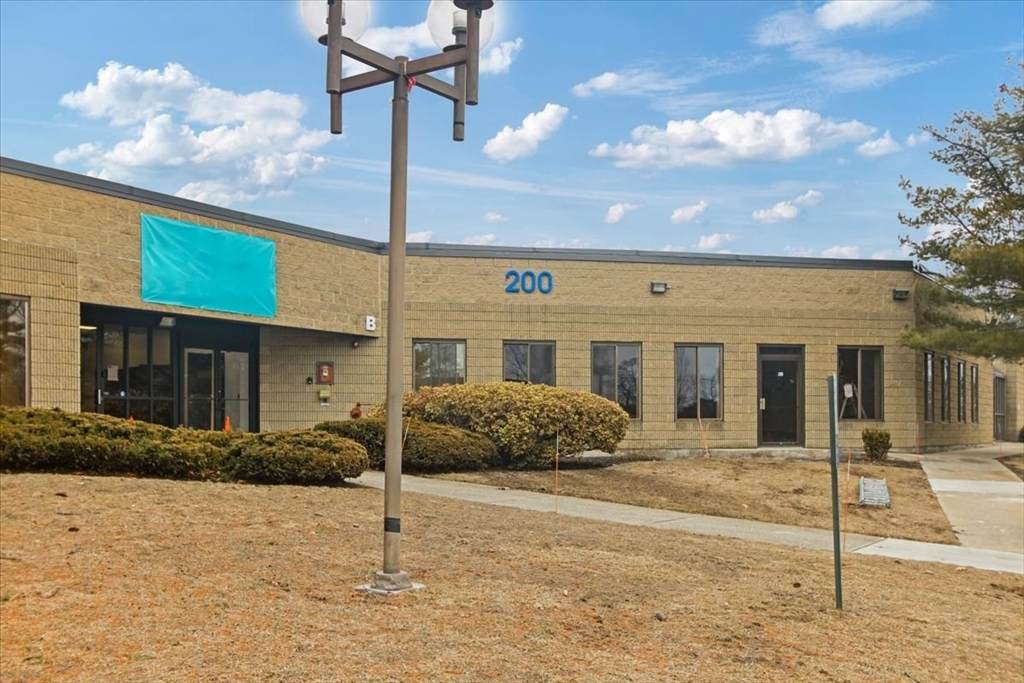 200 Corporate Pl - Photo 1