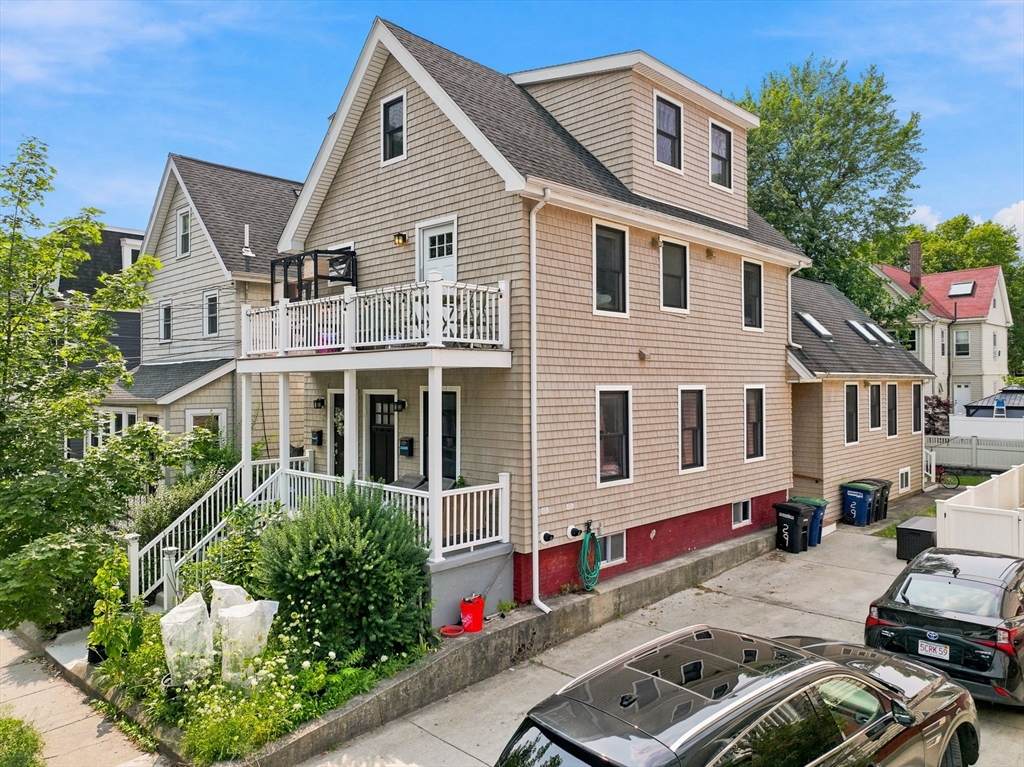29 Elmwood Street - Photo 1
