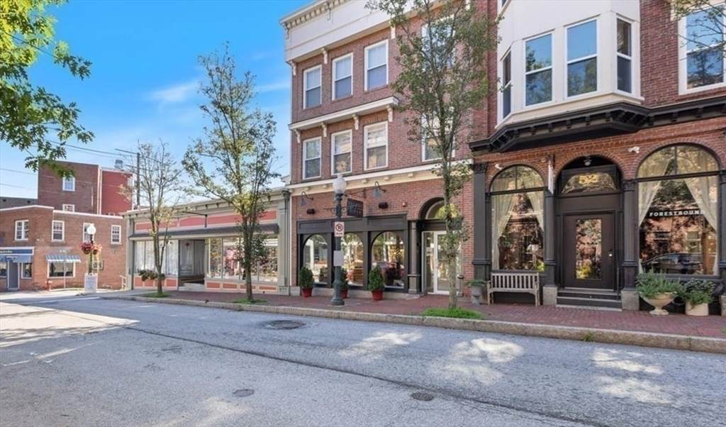 48 Main St - Photo 1