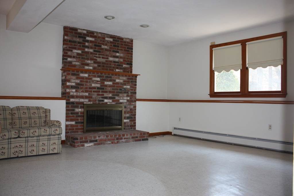 3 Tinkham Avenue - Photo 1
