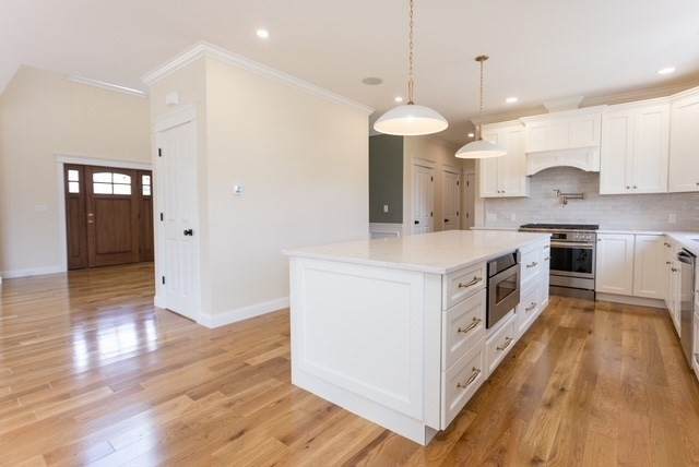 18 Cooper Rd - Photo 1