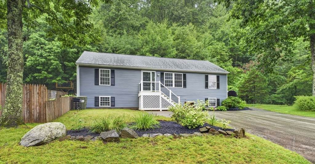 1226 Brimfield Rd - Photo 1