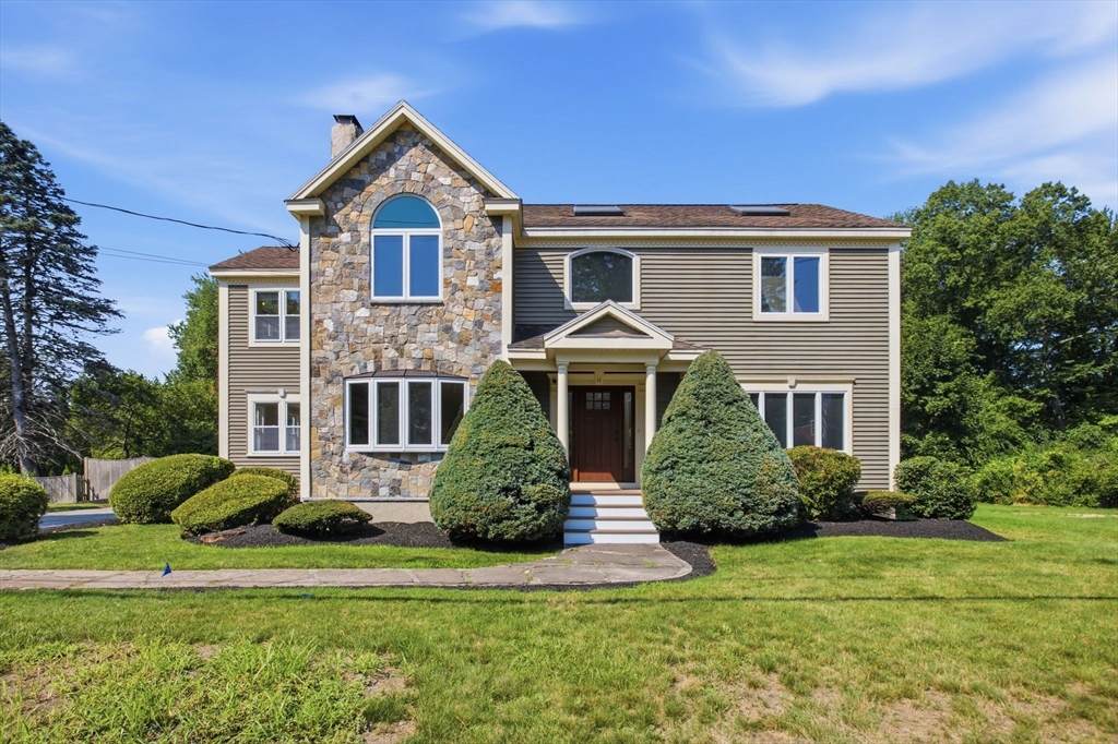 14 Pleasant St - Photo 1
