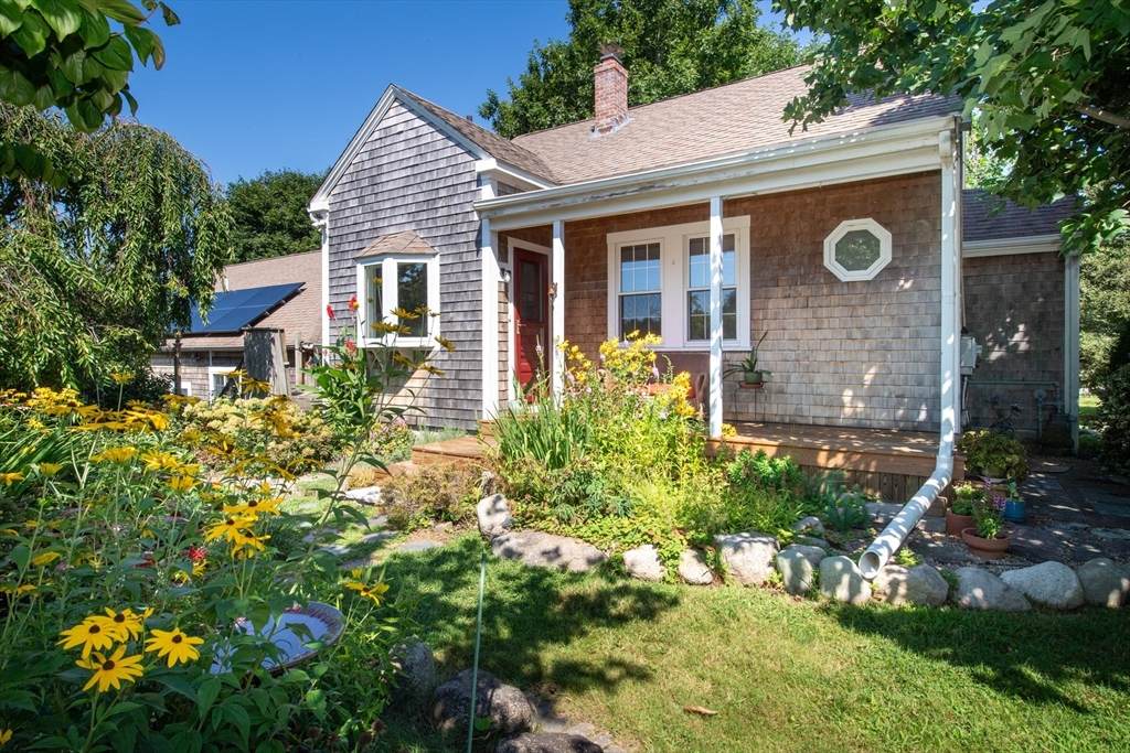 364 Alden Rd - Photo 1