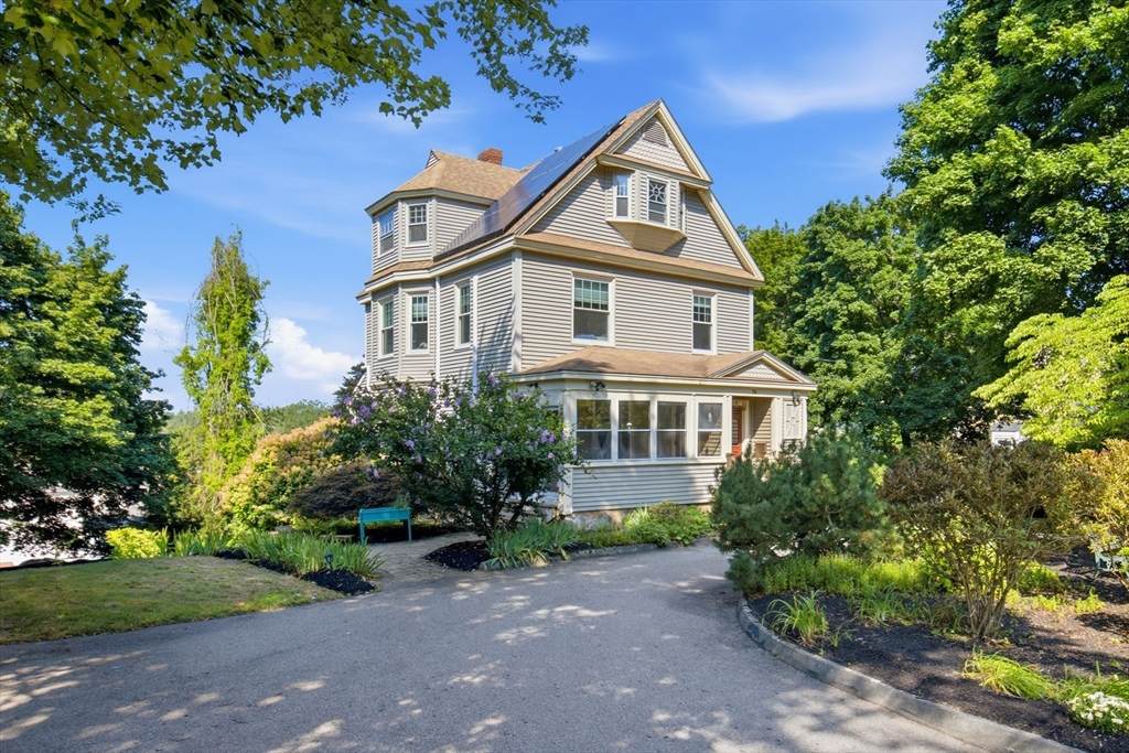 70 Park Avenue - Photo 1