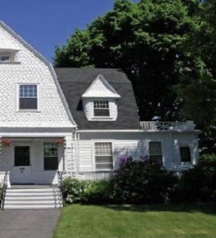 583 Watertown St - Photo 1