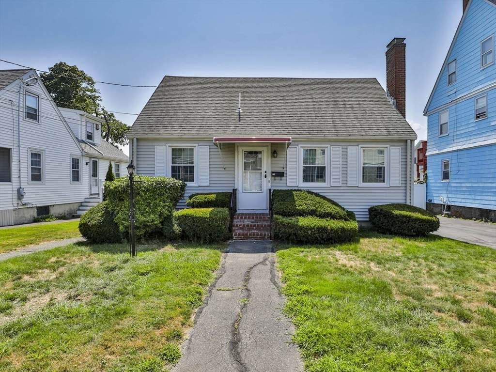 141 Hollis Ave - Photo 1