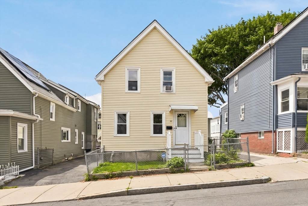 32 Villa Ave - Photo 1