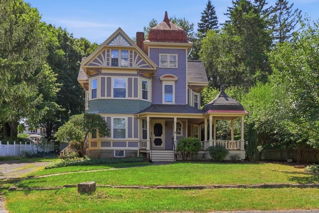 26 Woodlawn Street - Photo 1