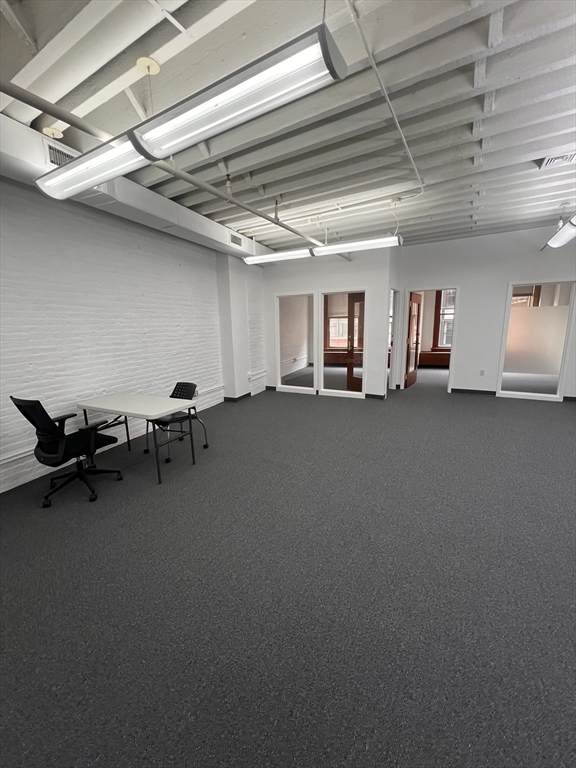 192 South - Photo 1