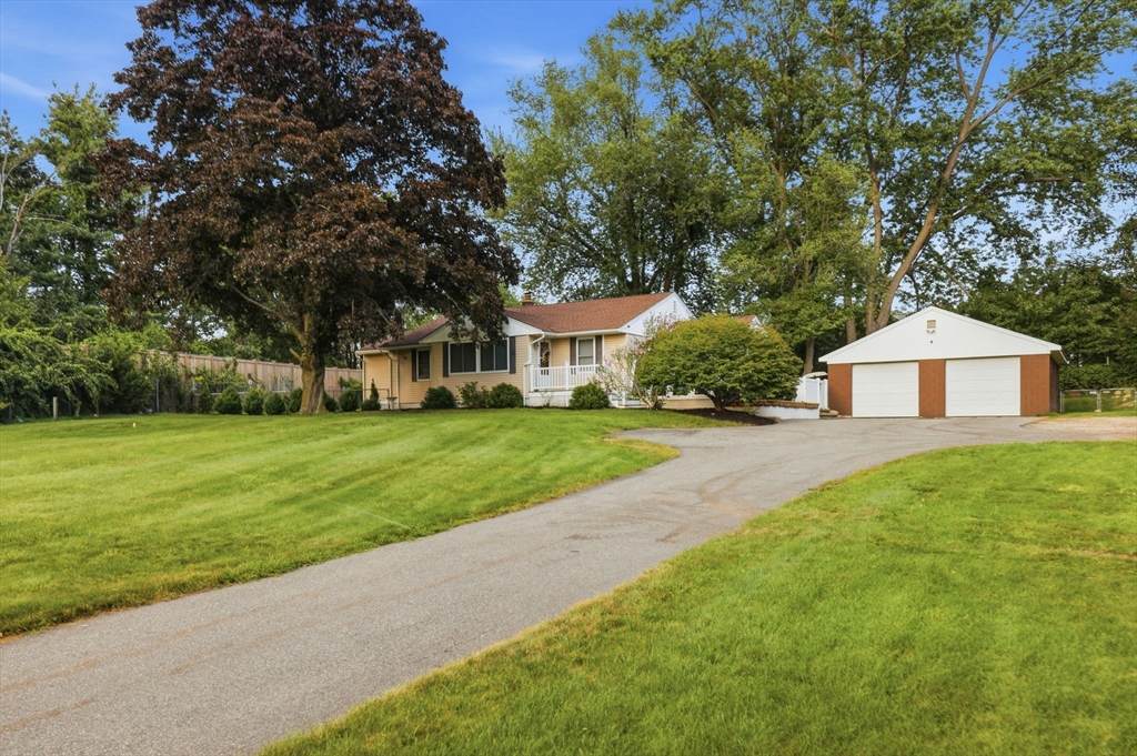 151 Greenwood Rd - Photo 1