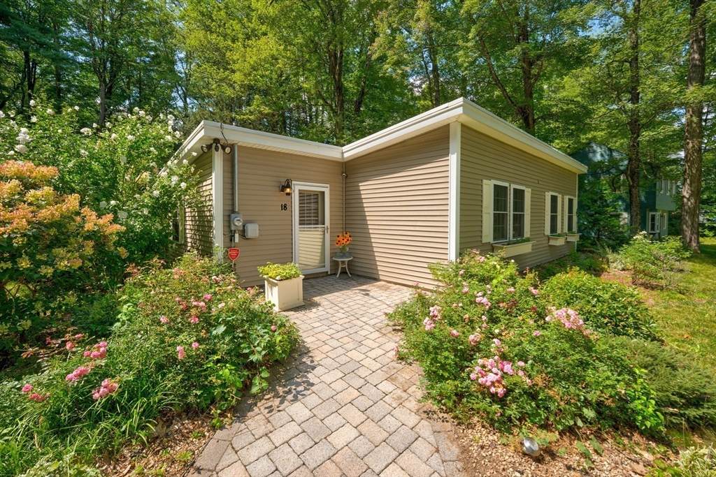 18 Woodland Dr - Photo 1