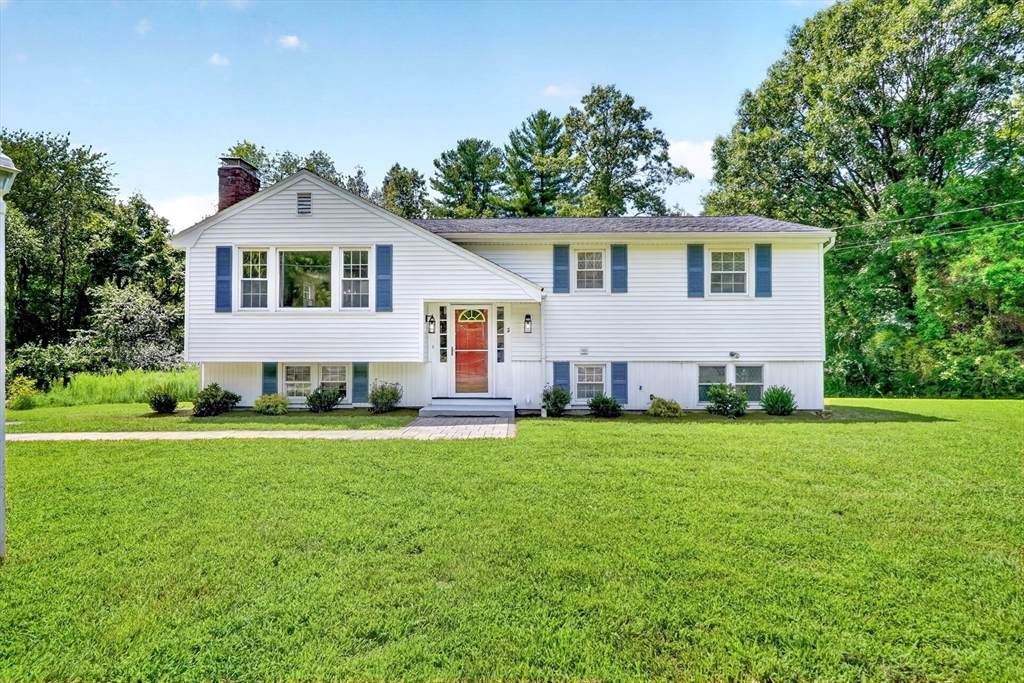 11 Appletree Lane - Photo 1