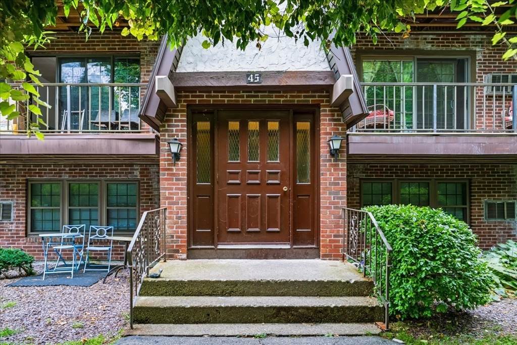 45 West St - Photo 1