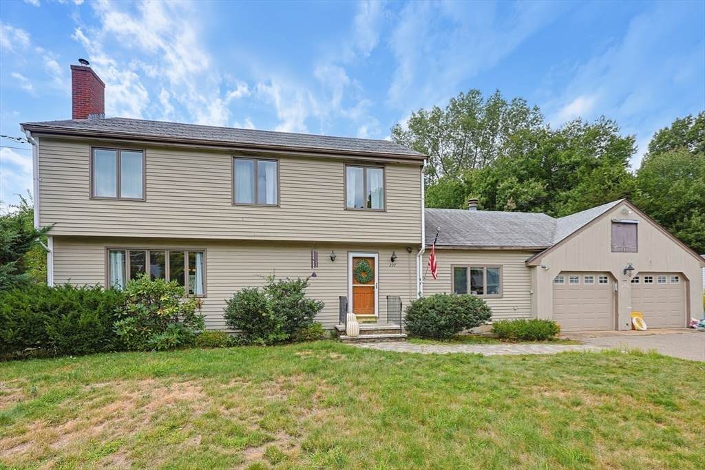 297 Fisher Street - Photo 1