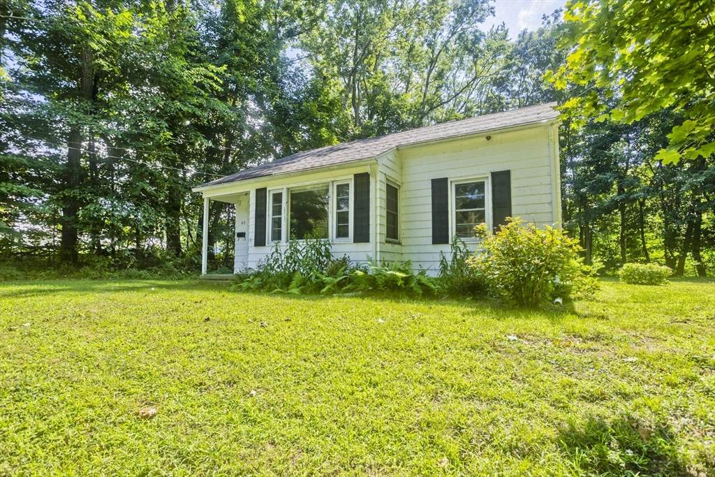 40 Hadley St - Photo 1