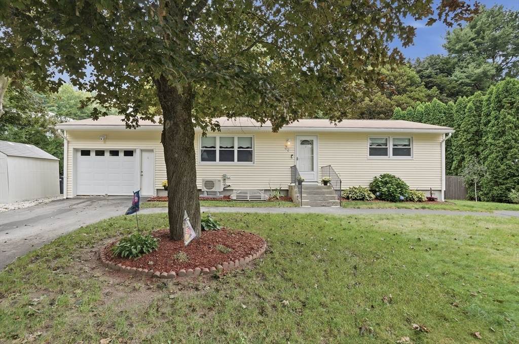 28 Cumberland Drive - Photo 1