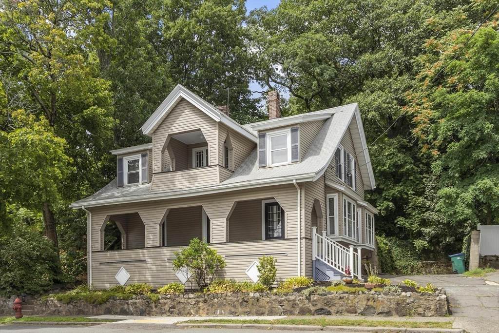 219 Walnut Street - Photo 1