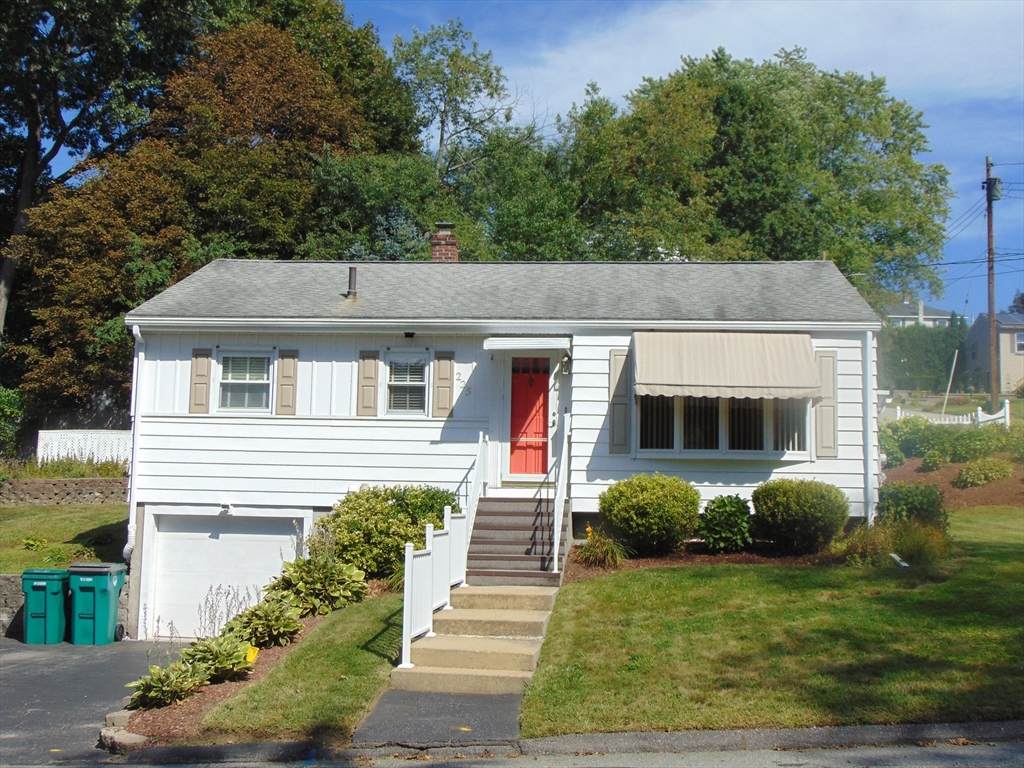 225 Reingold Ave - Photo 1