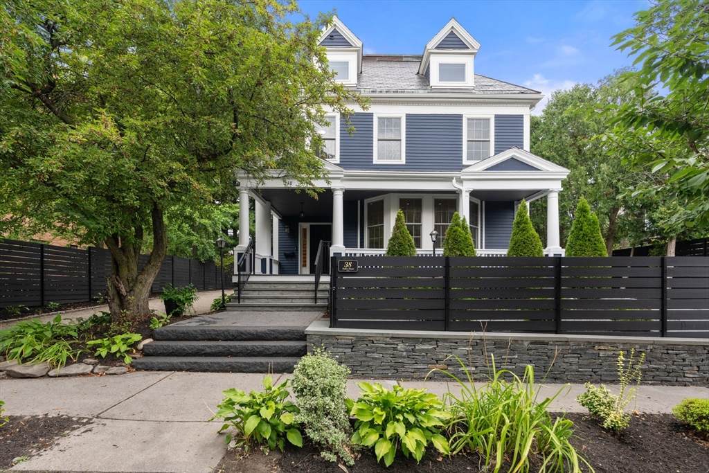 38 Fuller Street - Photo 1