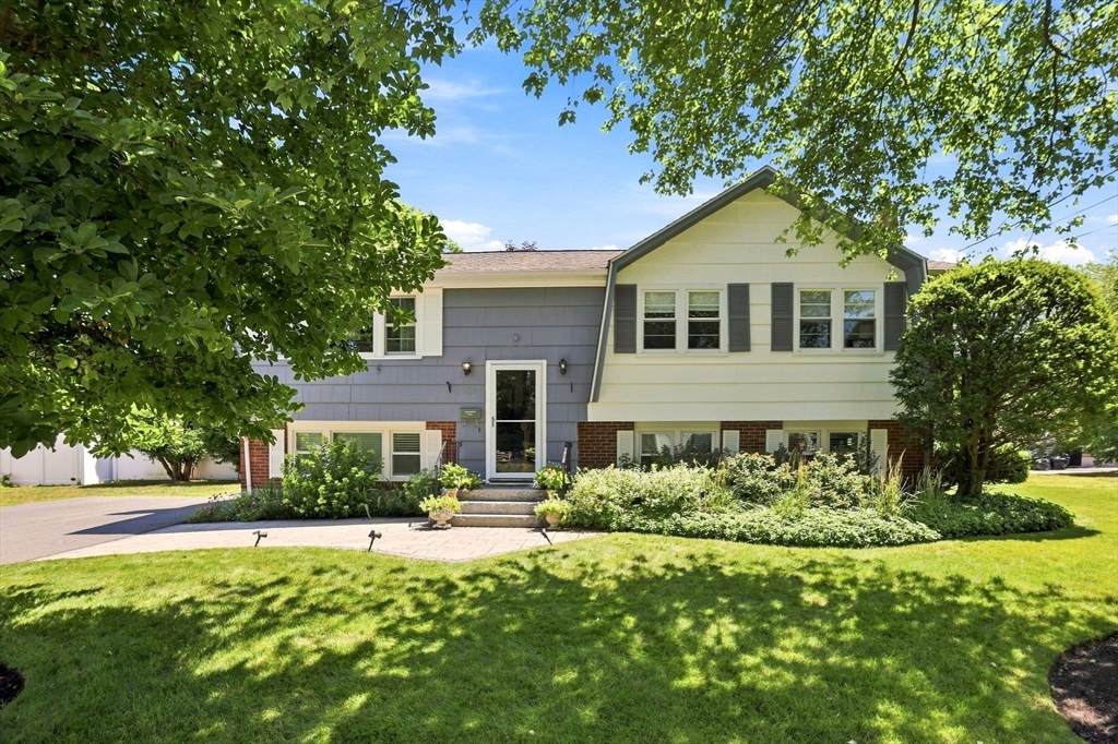 214 Rogers Drive - Photo 1