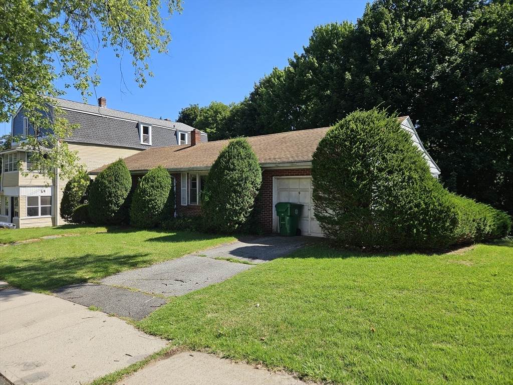 37 Academy St - Photo 1