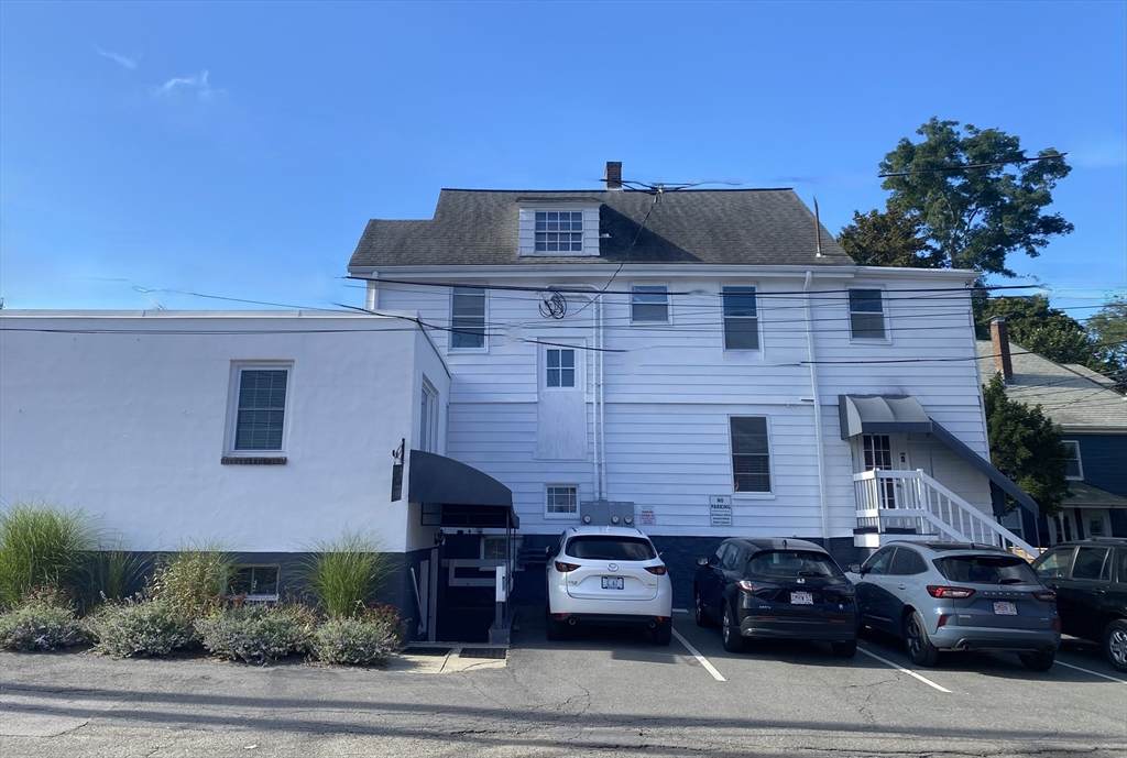 1359 Centre - Photo 1