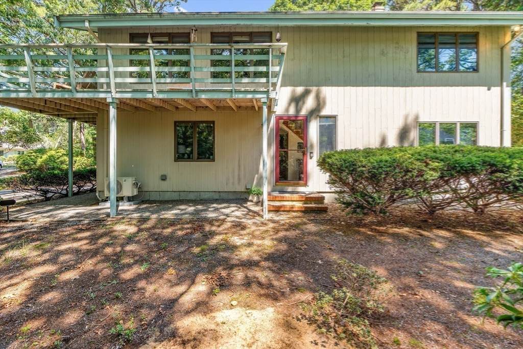 679 Poponessett Road - Photo 1