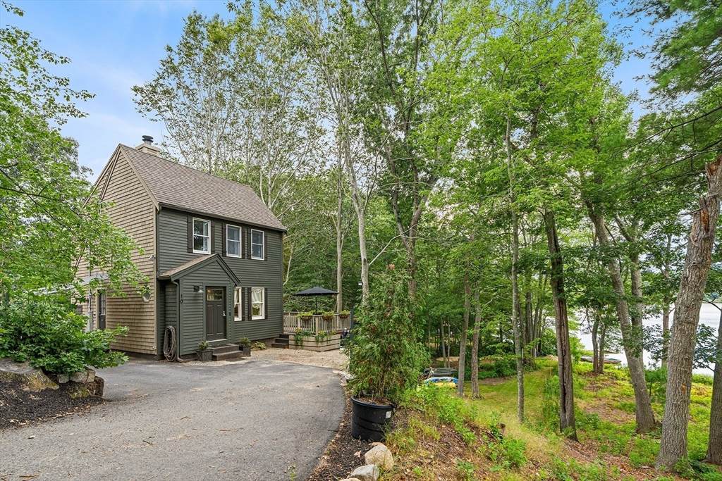 10 Marion Way - Photo 1