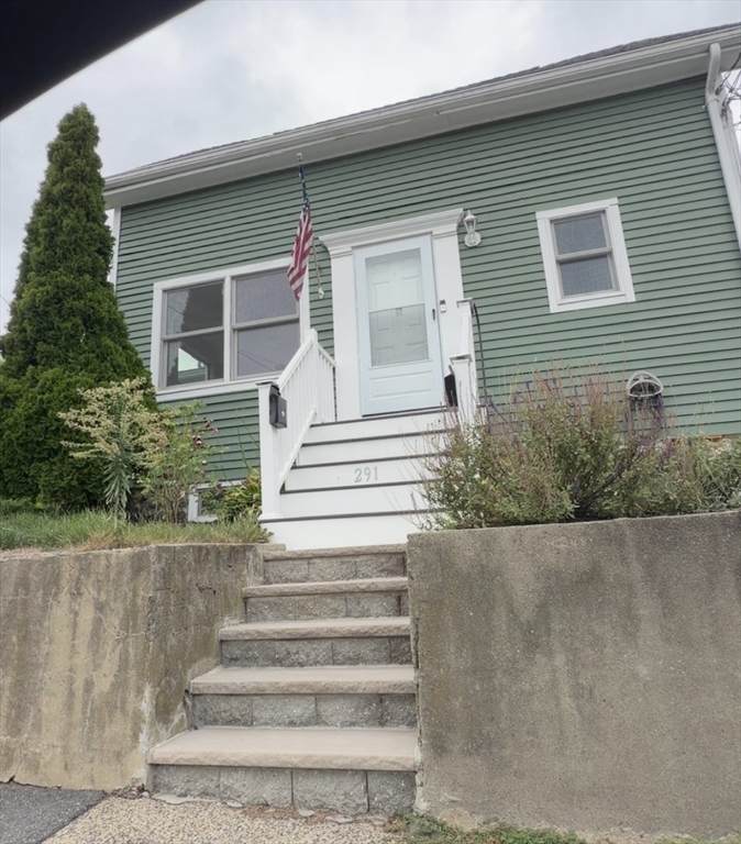 291 Parkland Ave - Photo 1