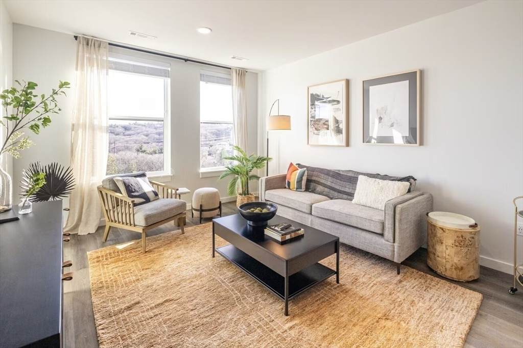 305 Winter Street - Photo 1