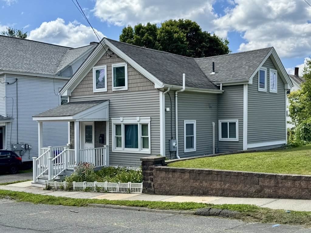 104 Davis Street - Photo 1
