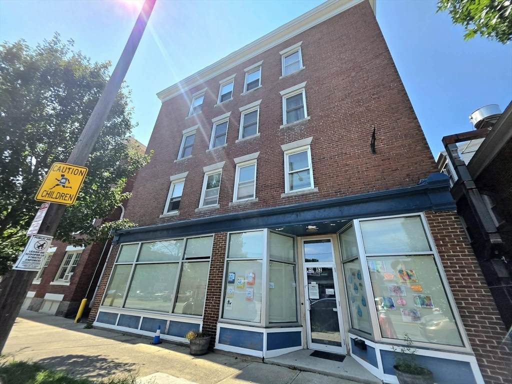 90 Congress St - Photo 1