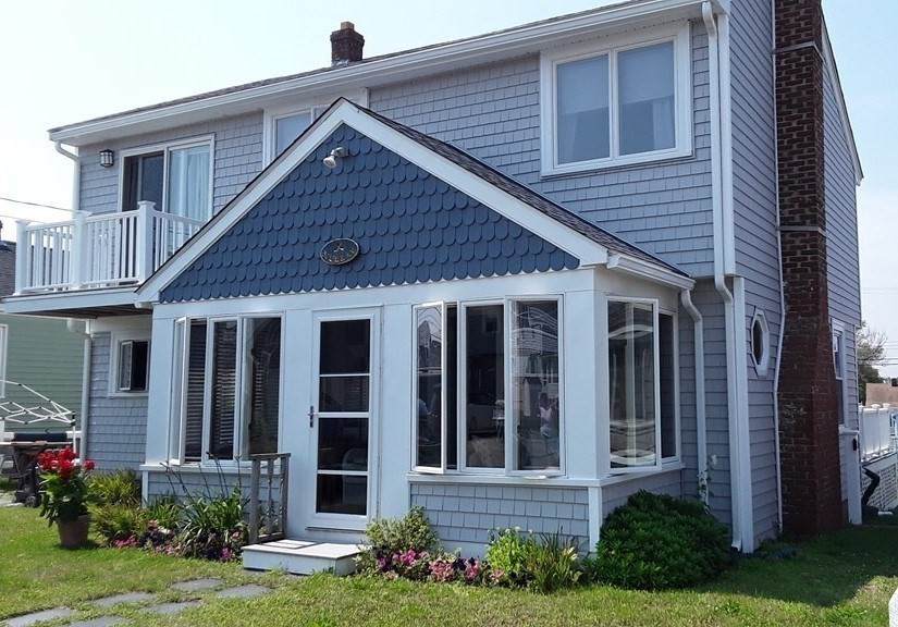 65 Foster Ave - Photo 1