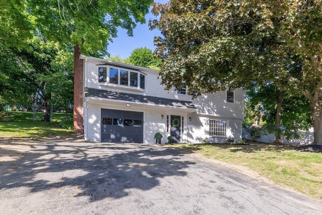 110 Low St - Photo 1