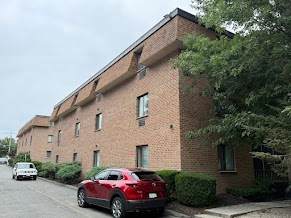 35 Washington St - Photo 1