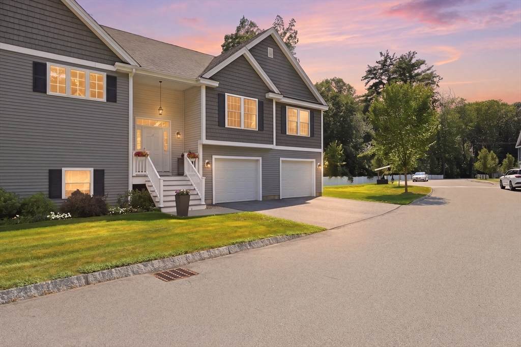 17 Cypress - Photo 1